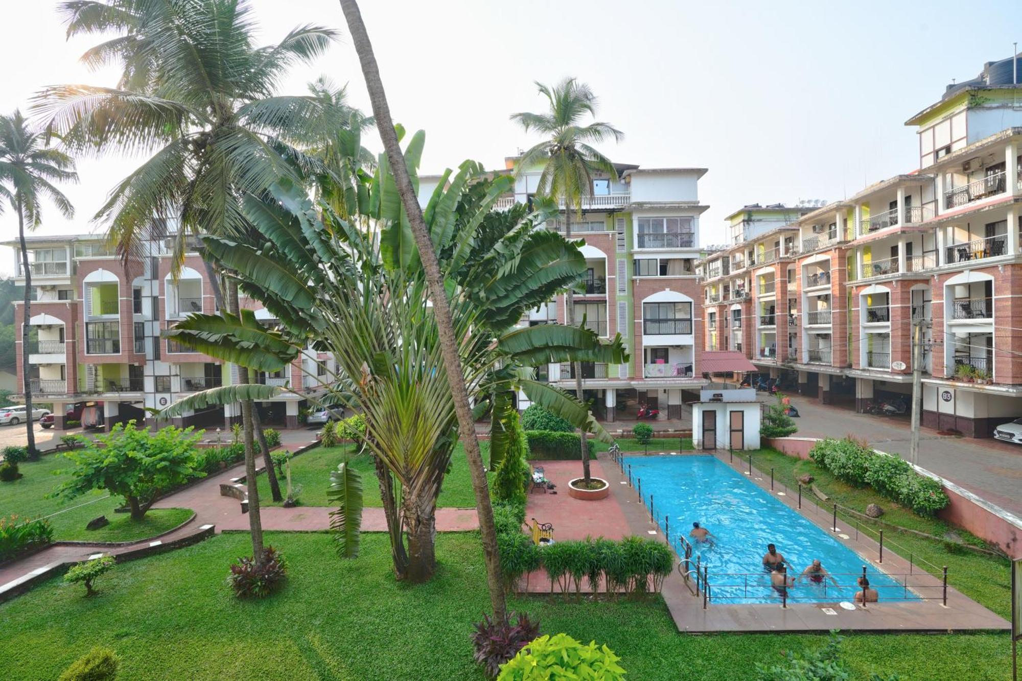 Amazing Pool View Candolim Goa 2Bhk Apartment 外观 照片