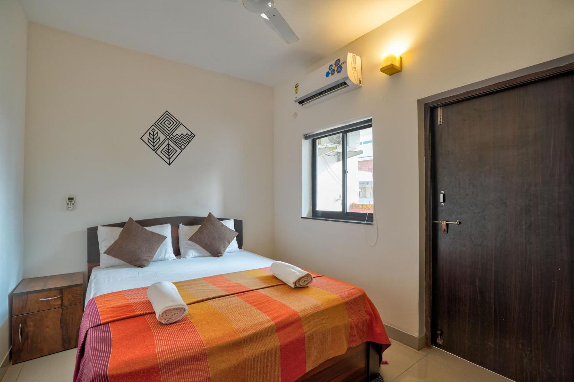 Amazing Pool View Candolim Goa 2Bhk Apartment 外观 照片